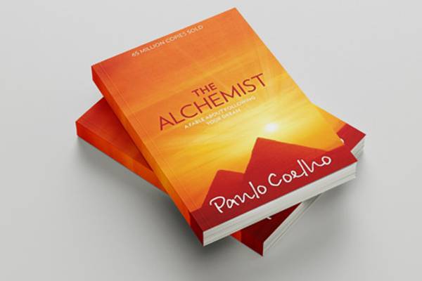 The Alchemist - Paulo Coelho (Paperback)