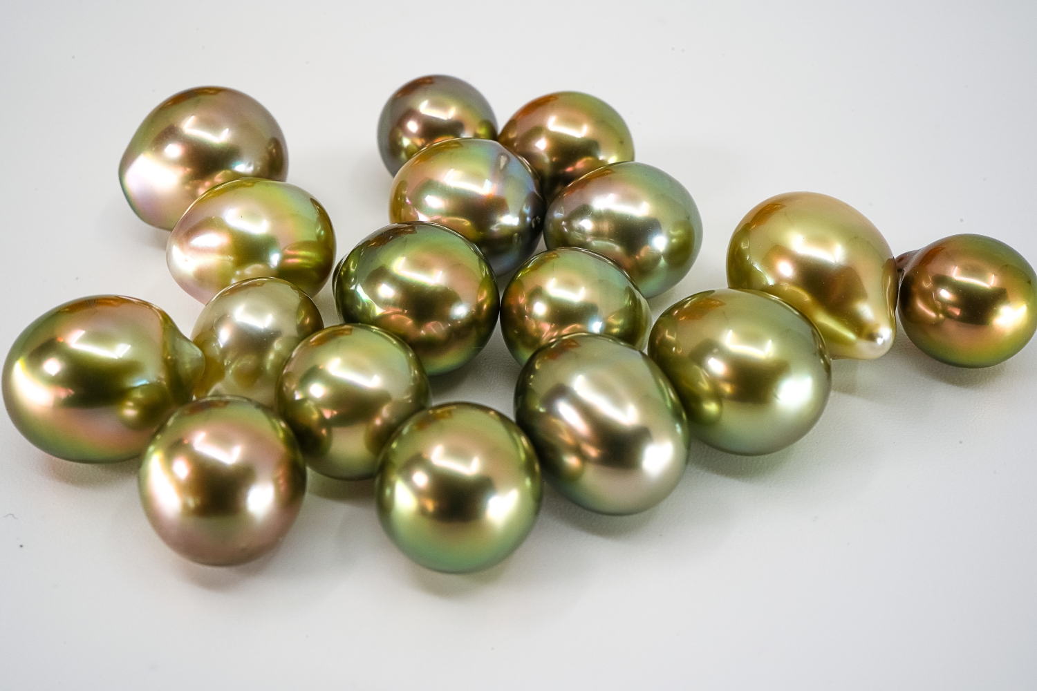 Intense Pistachio Tahitian Pearls