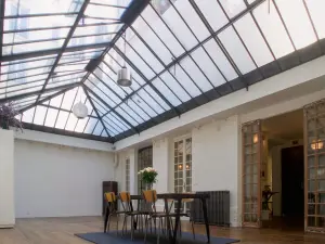 Loft sous verrière dans le Haut Marais pour événements de mode