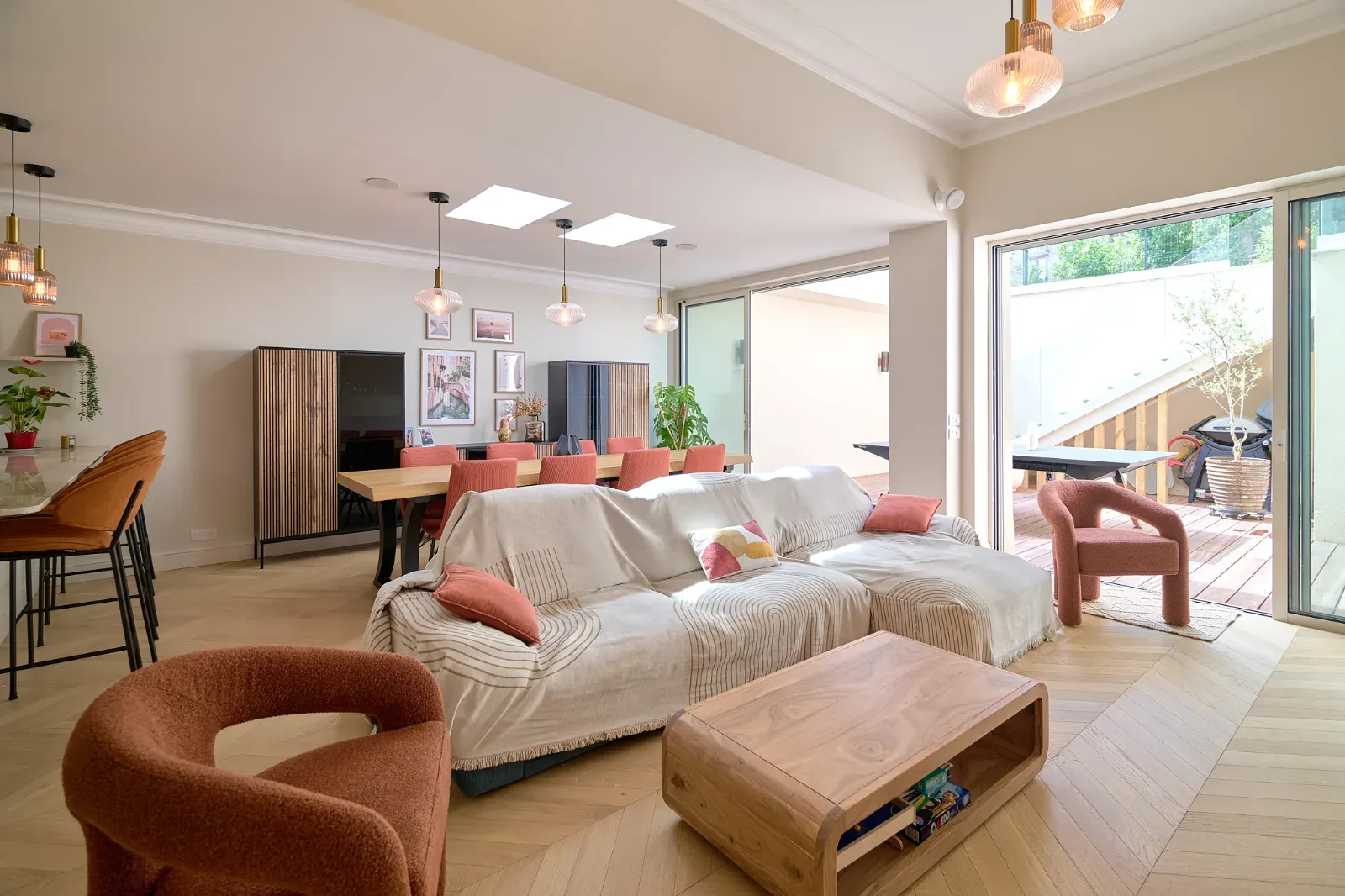 House with Garden & Terraces for Seminars & Events in Puteaux