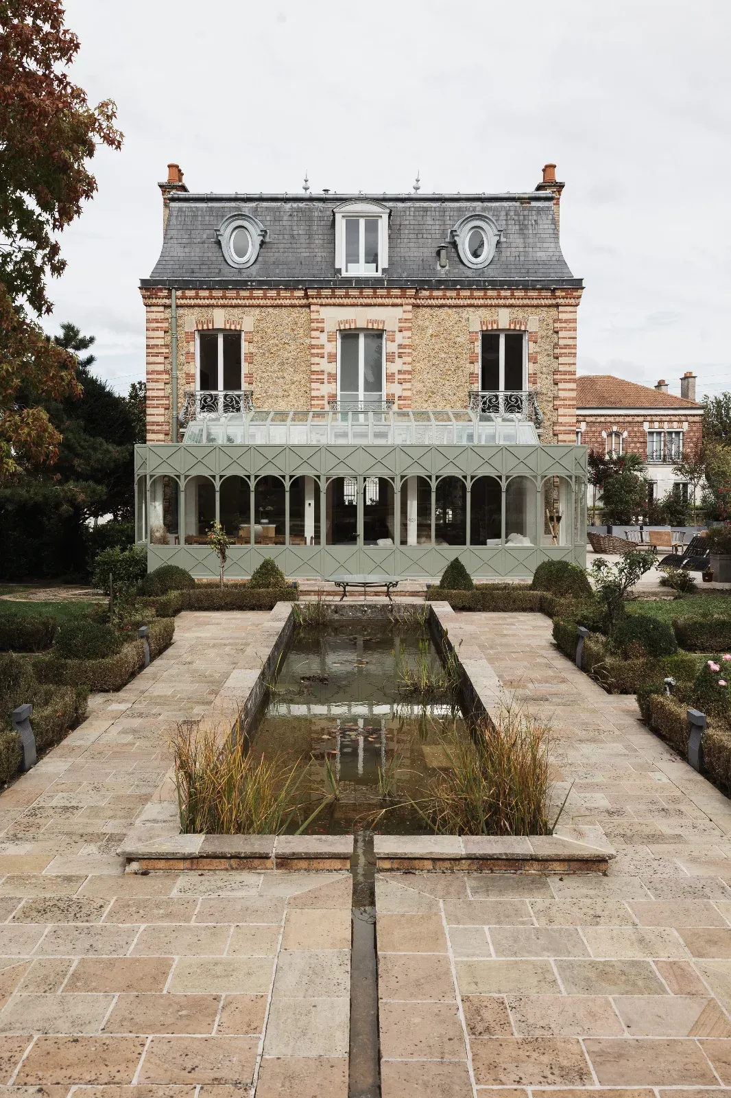 Résidence élégante de 380m² avec jardin français à Lagny-sur-Marne