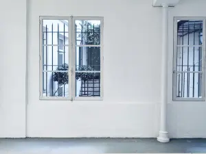 Galerie d'Architecture au Coeur de Paris — Espace Événementiel dans le Marais