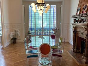 Haussmann-Style Flat for Events in Paris