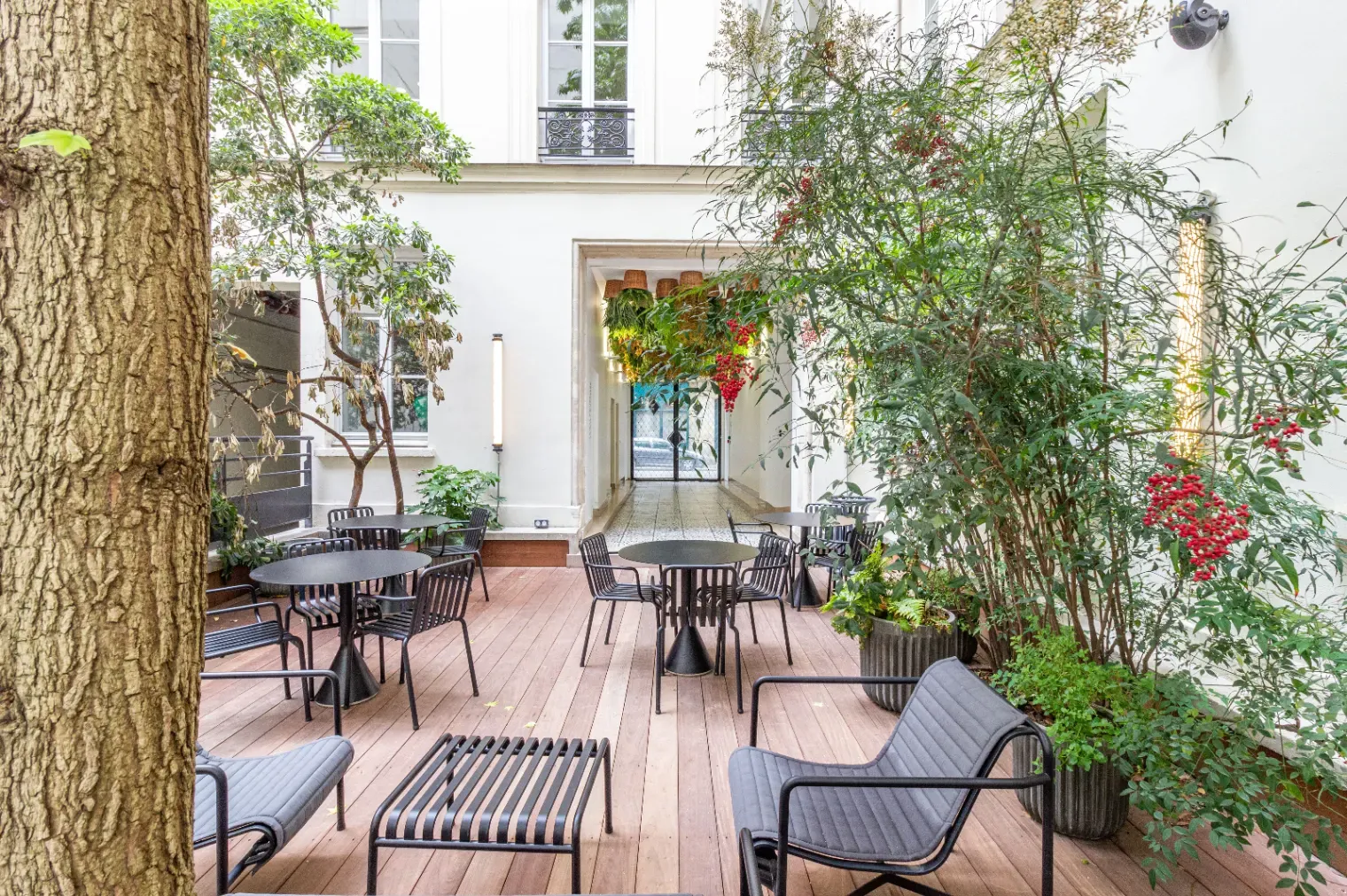 Salle de Réunion Intime de 25 m² au Cœur de Paris