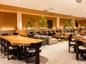 Versatile Event Venue in Paris 9th Arrondissement