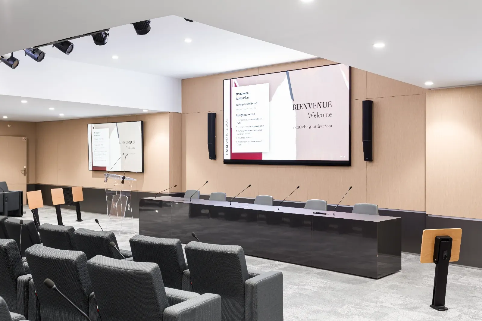 Auditorium de 196 m² à Paris pour conférences et événements professionnels