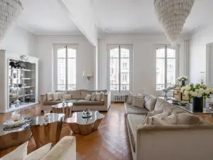 Appartement et espace événementiel haussmannien de luxe à Paris