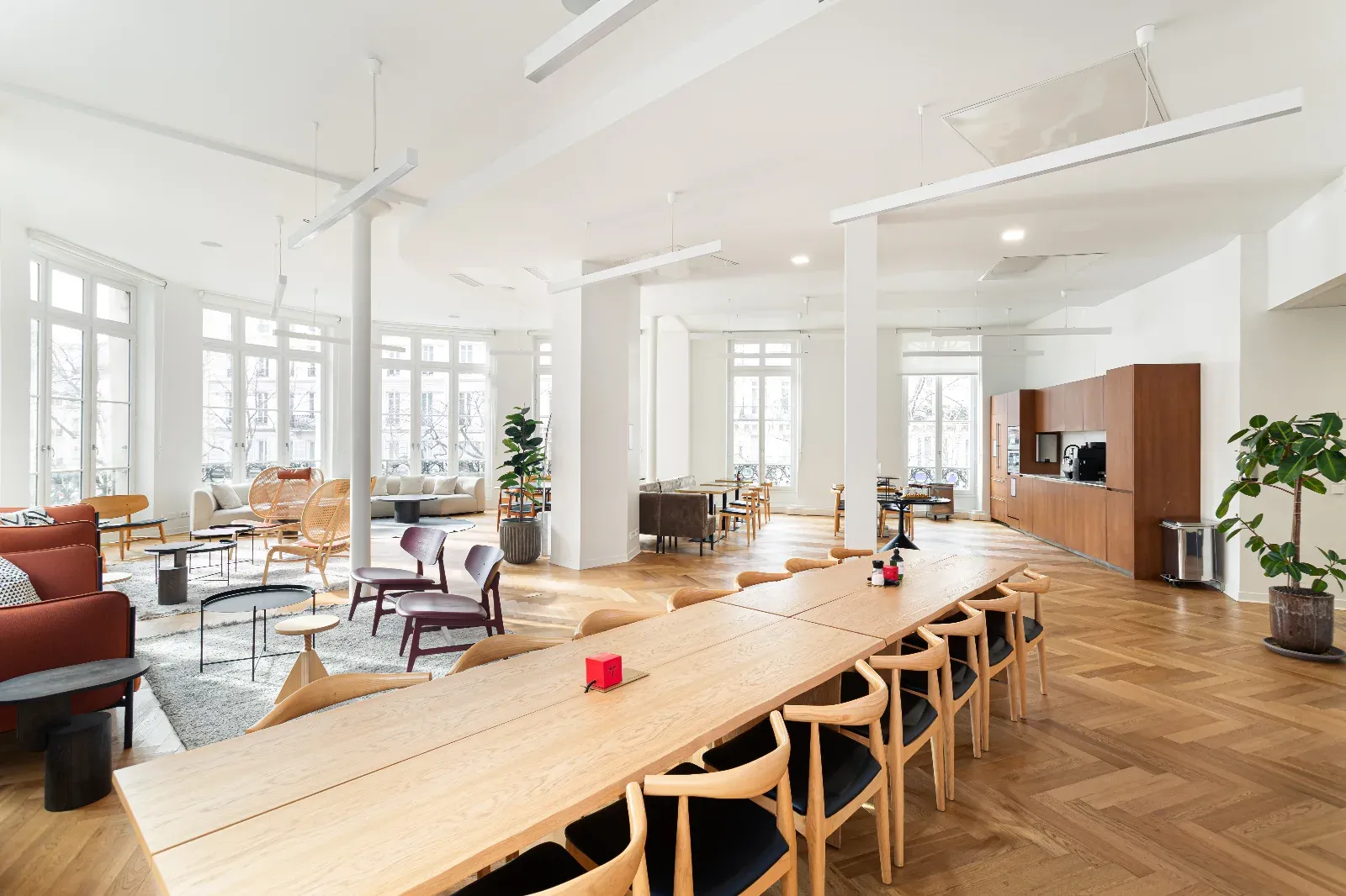 Lieu d'affaires polyvalent dans le 11e arrondissement de Paris