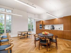 Lieu d'affaires polyvalent dans le 11e arrondissement de Paris