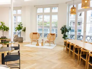 Lieu d'affaires polyvalent dans le 11e arrondissement de Paris