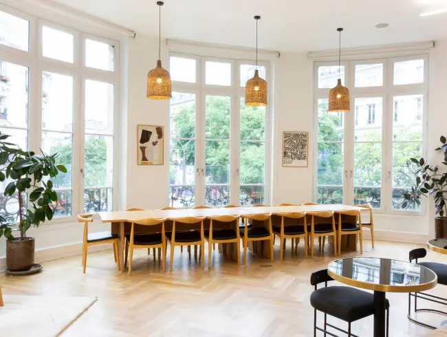 Lieu d'affaires polyvalent dans le 11e arrondissement de Paris