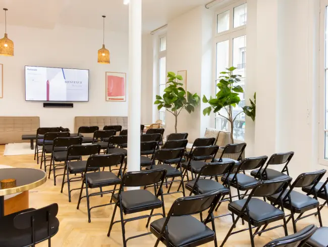 Spacious 137 m² Venue for Professional Events in Paris