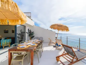 Seafront Contemporary Villa in Marseille — Event Venue with Private Beach Access