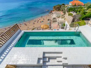 Seafront Contemporary Villa in Marseille — Event Venue with Private Beach Access
