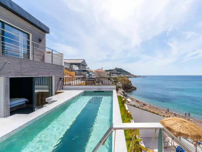 Seafront Contemporary Villa in Marseille — Event Venue with Private Beach Access