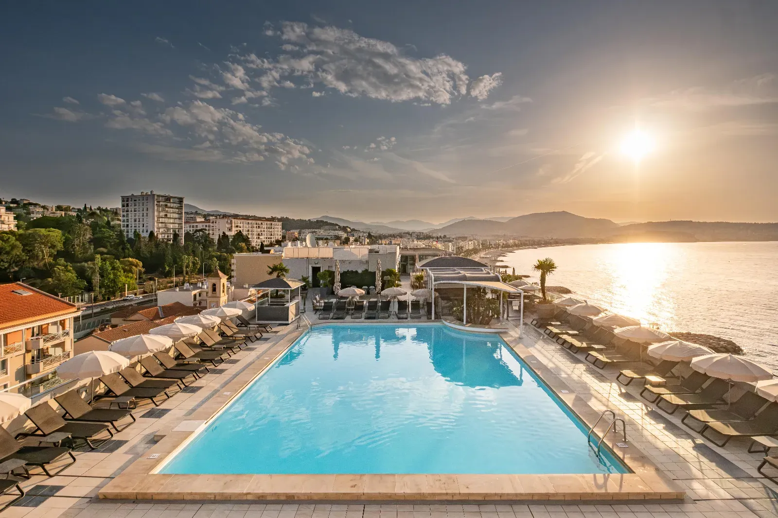 Hôtel Promenade des Anglais : lieu d'exception pour vos événements à Nice