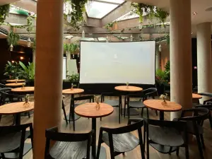 Contemporary 4-Star Hotel Event Venue in Paris 15th Arrondissement