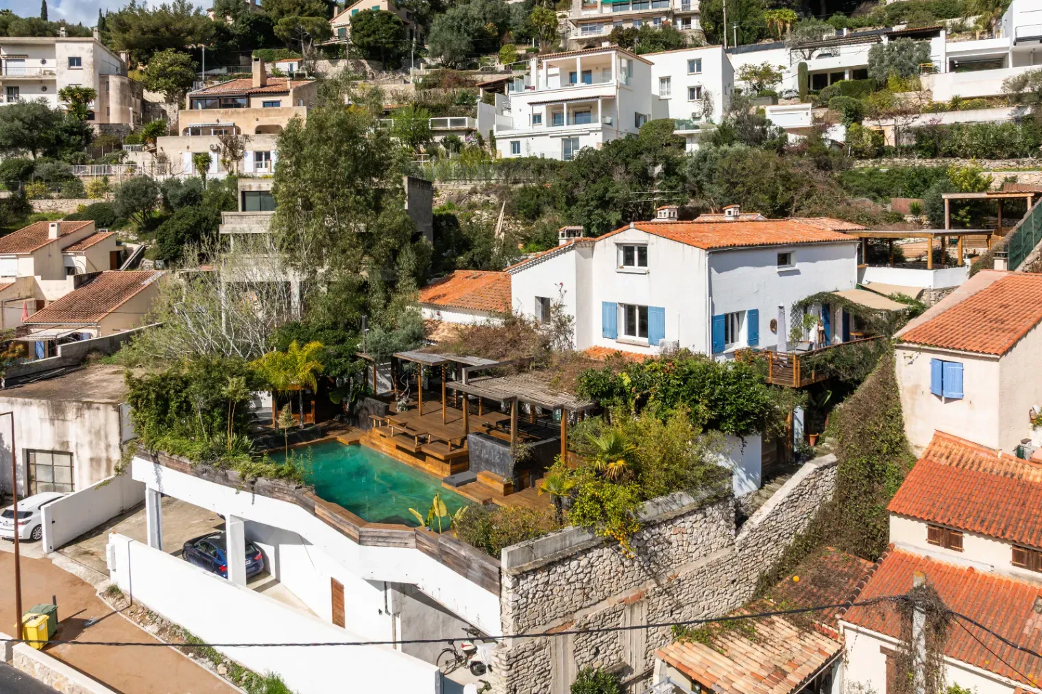 Villa with Balinese atmosphere and sea view in Cassis