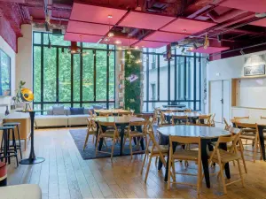 Opéra Room: A Versatile Event Space in Paris