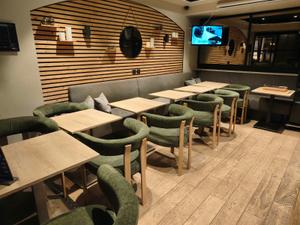 Café-Restaurant in the Heart of Cannes for Business Events