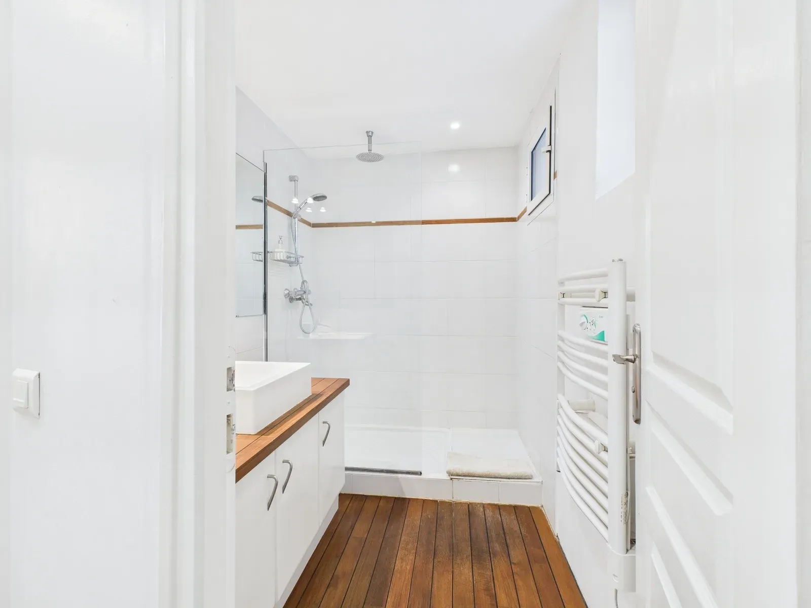 Traditional 5-Bedroom Townhouse in Old Town Cannes