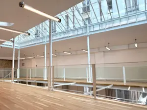 Versatile 450m² Event Space with 8m Skylight in Paris 11