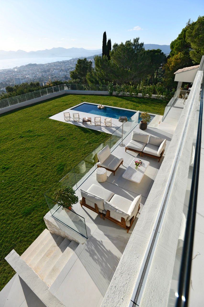 Villa avec vue panoramique sur la mer et la baie de Cannes