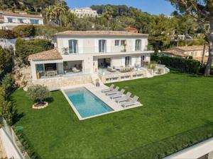Villa avec vue panoramique sur la mer et la baie de Cannes