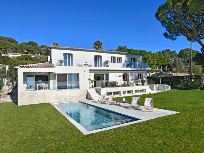 Villa avec vue panoramique sur la mer et la baie de Cannes