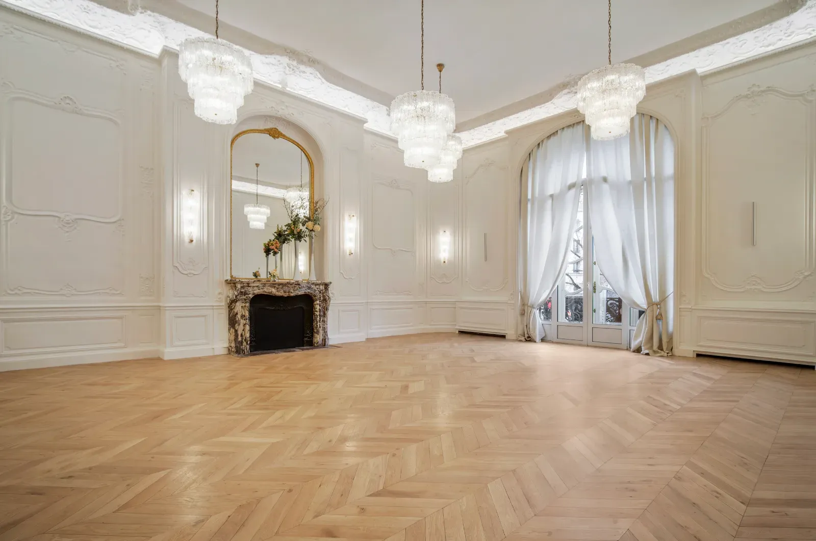 Hôtel particulier privé dans le Triangle d'Or à Paris | Native Spaces