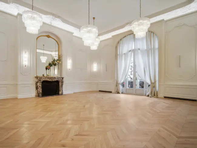 Hôtel particulier privé dans le Triangle d'Or à Paris | Native Spaces