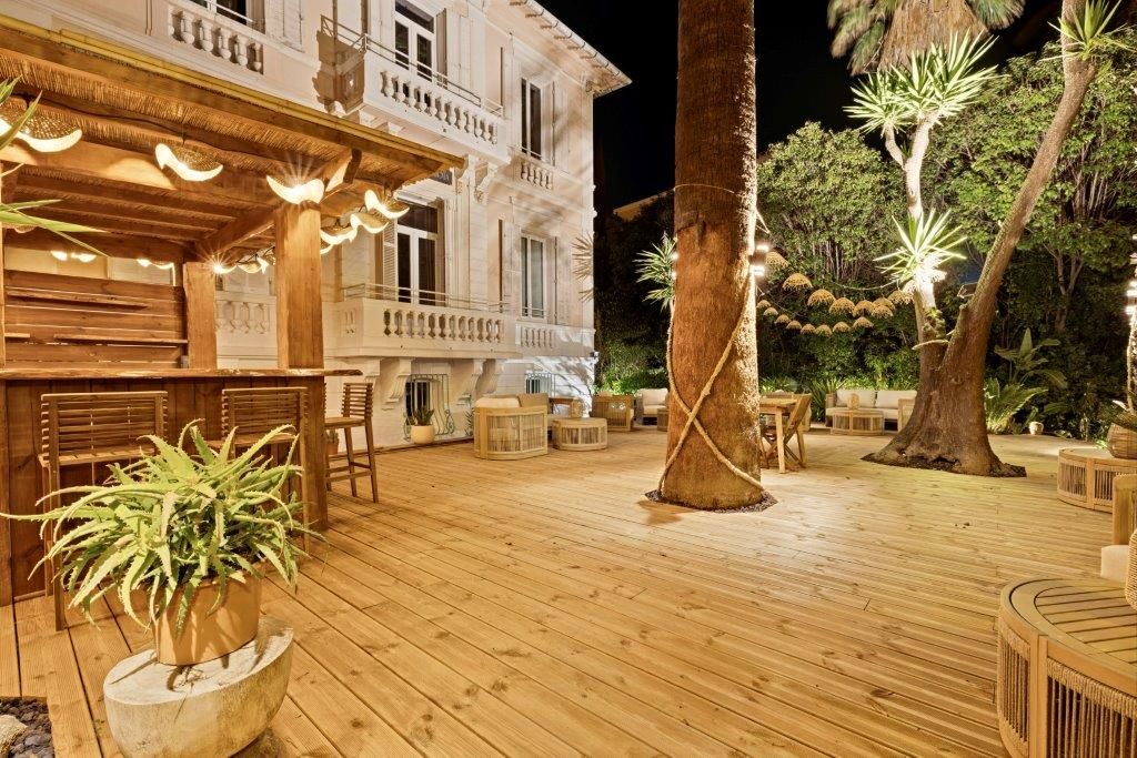 Hôtel Boutique avec Terrasse Extérieure et Bar à Cannes