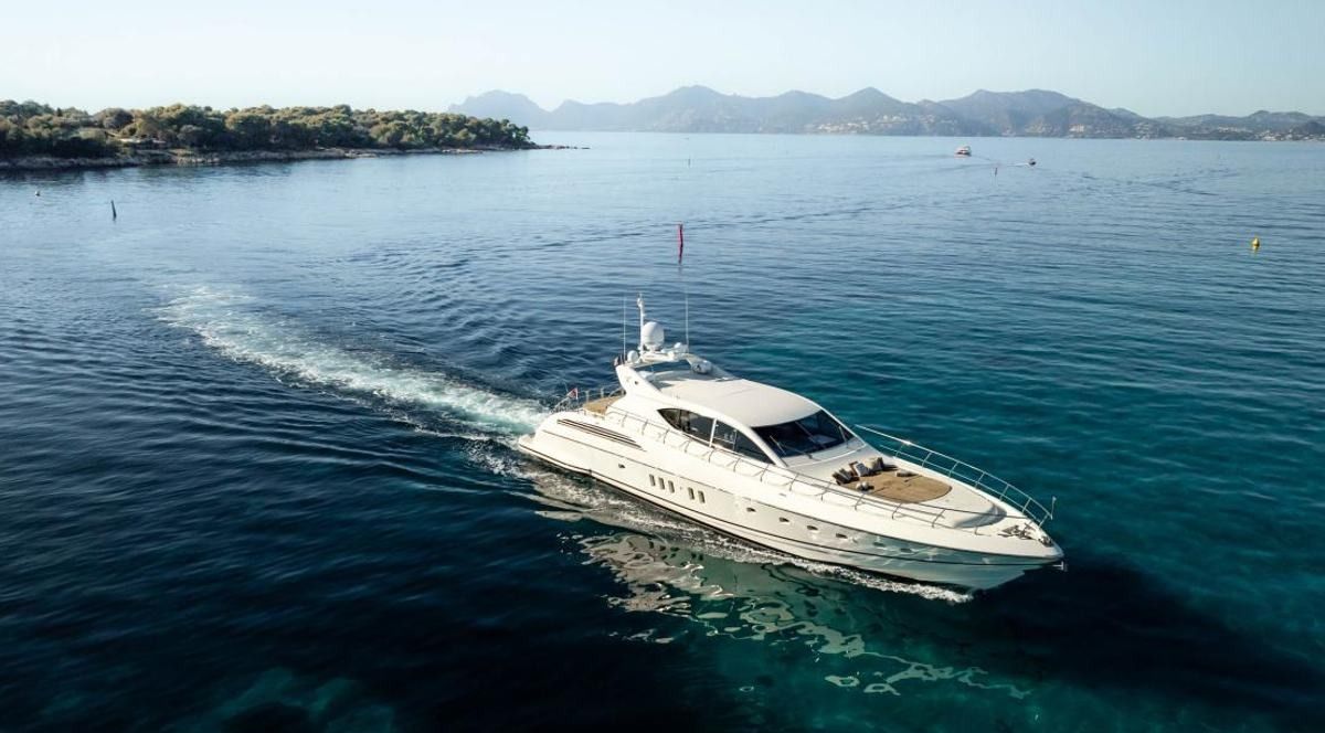 Luxury Yacht Charter in Cannes for Corporate Events