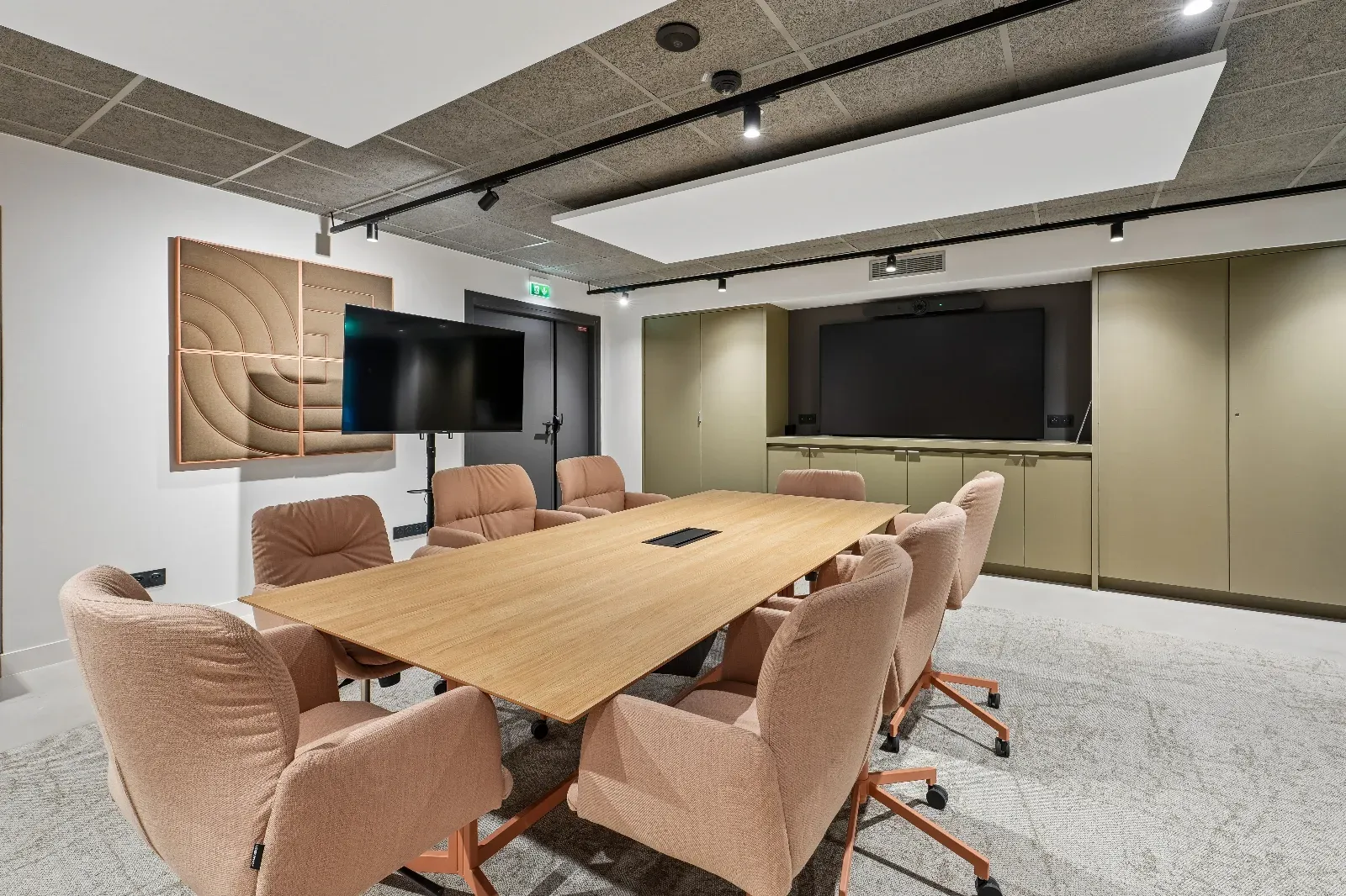 Meeting Room 83 m² for Rent in Paris 15 | Native Spaces