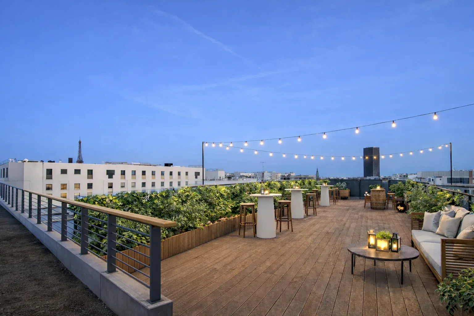 Rooftop 80 m² for Cocktails and Networking in Paris 15