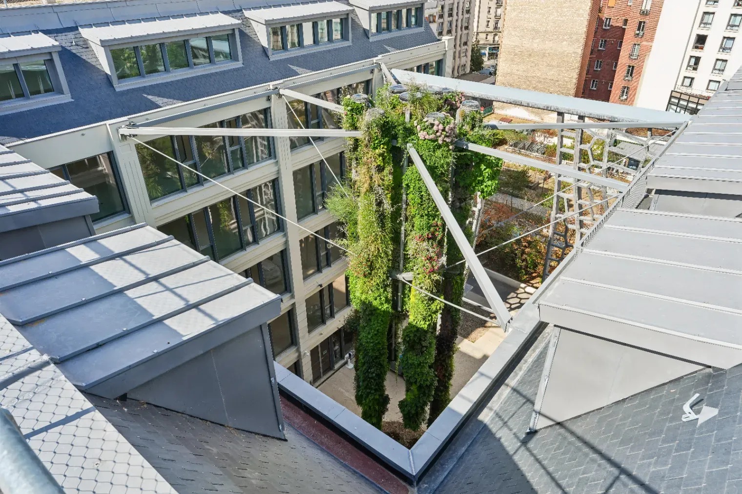 Rooftop 80 m² for Cocktails and Networking in Paris 15