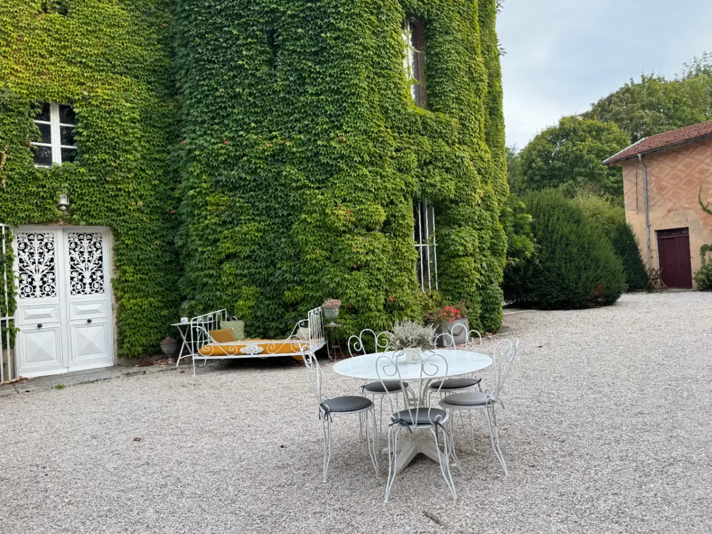 Château pour événements à Châtillon-la-Palud, France