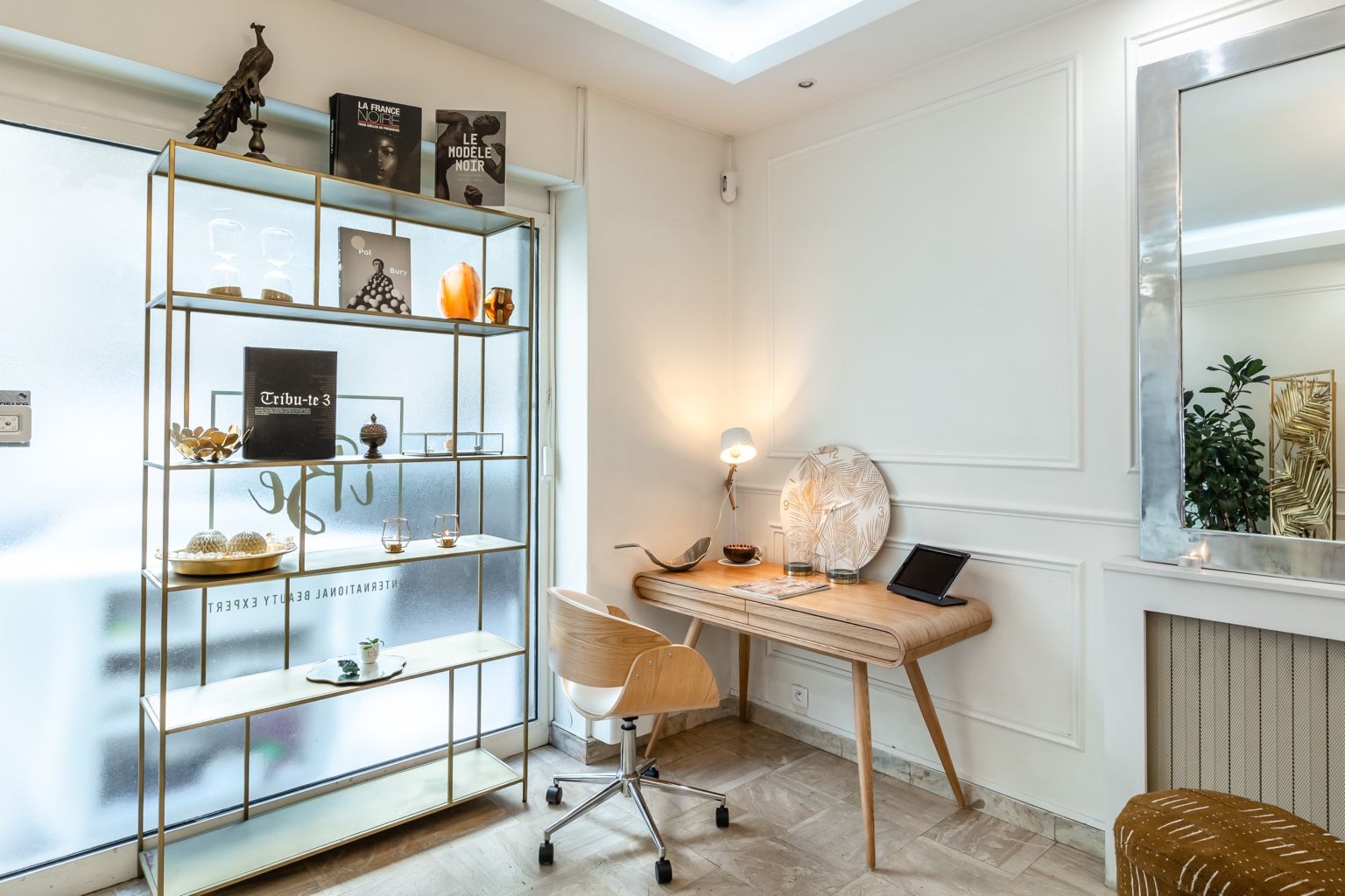 Charming 65m² Venue in Passy, Paris 16th - Ideal for Events & Productions