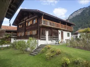 Traditional Swiss Chalet for Events in Klosters-Serneus