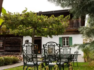 Traditional Swiss Chalet for Events in Klosters-Serneus