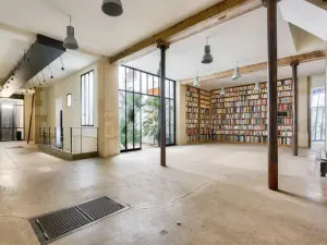 Industrial Event Space in Paris 18th: Former Forge with Rooftop