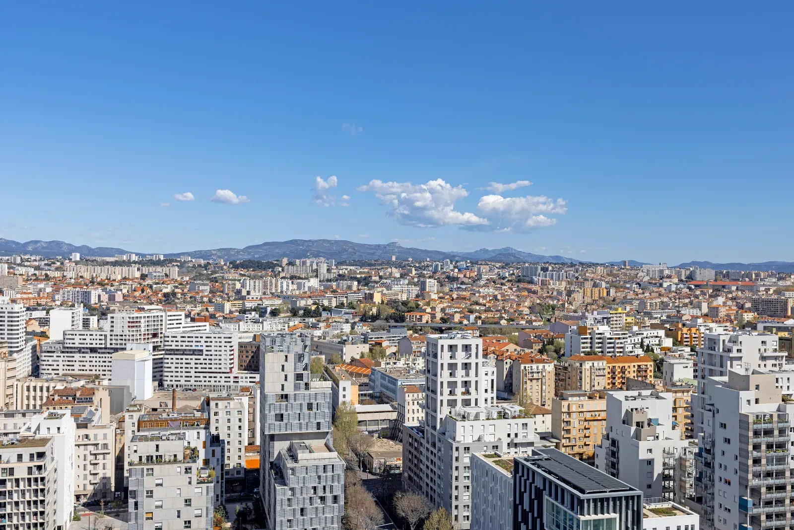 Lieu d'exception à Marseille avec vue panoramique à 360° sur la mer