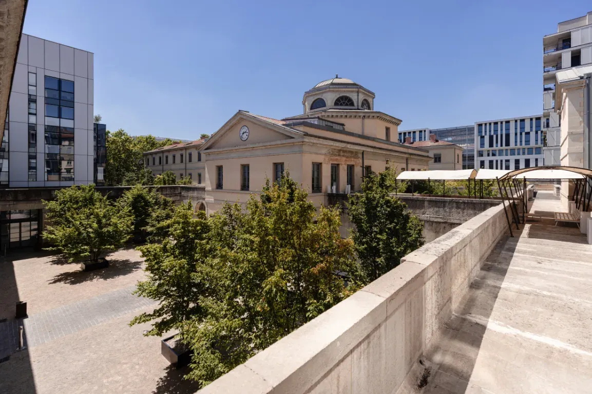 La Coupole: Intimate Event Venue in Lyon