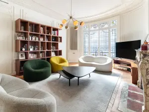 Appartement Haussmannien Élégant pour Événements à Paris 16e