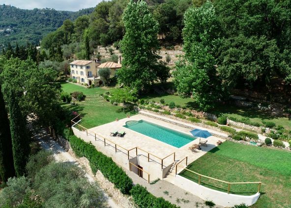 Romantic French Farmhouse with Panoramic Views