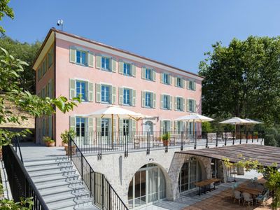 Italian-Style Villa Wedding Venue in La Penne | 9-Hectare Park