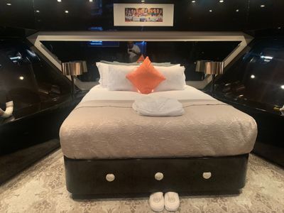 33 metre Sublime Super Yacht