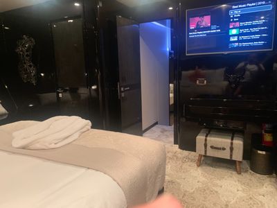 33 metre Sublime Super Yacht