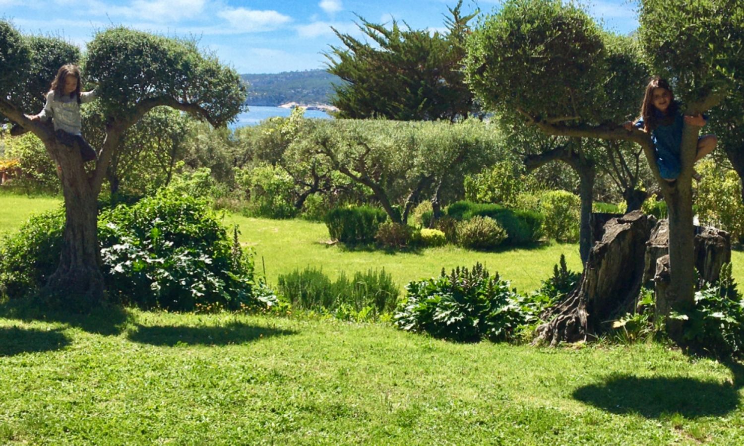 Terrace and garden with exceptional sea view