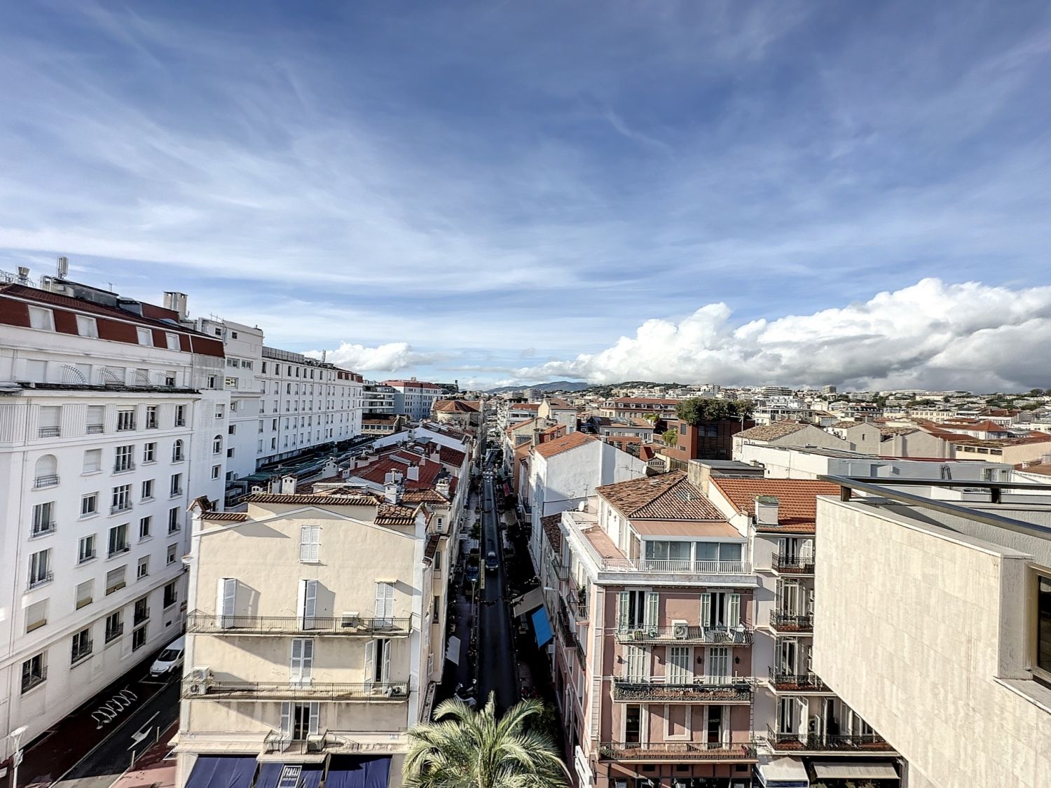 Penthouse duplex de luxe à Cannes avec vue sur la mer et deux terrasses